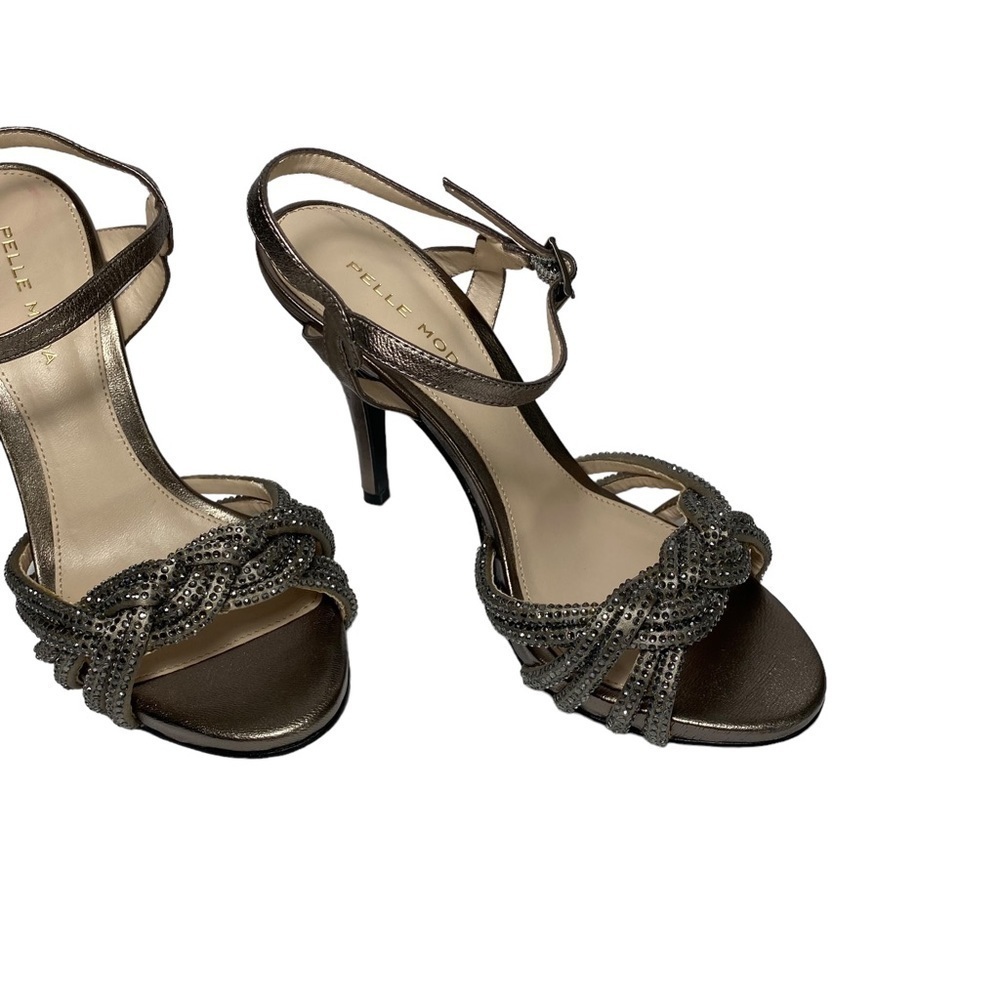 Pelle Moda Rhinestone Gray heels size 6M